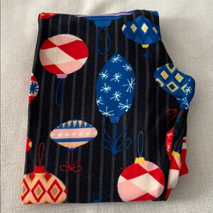 New! Girl’s Lularoe Christmas ornament leggings S/M